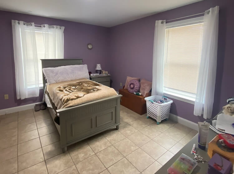 Image of bedroom.
